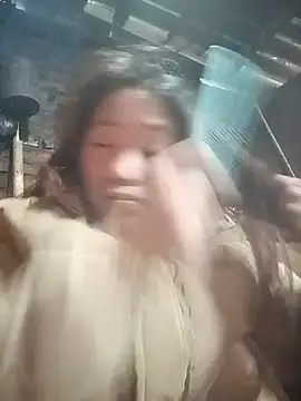 Snapshot of miumiu_00 chatting on 01-10-26, 02:46 miumiu 00 online show from 01-10-26, 02:46