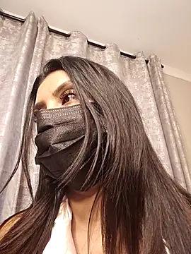 Snapshot of Indian_GlowingMiax chatting on 04-09-26, 09:15 Indian GlowingMiax online show from 04-09-26, 09:15