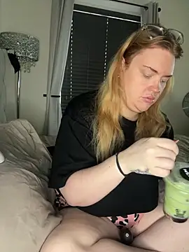 MysteriousMylaX online show from 10-19-25, 10:27