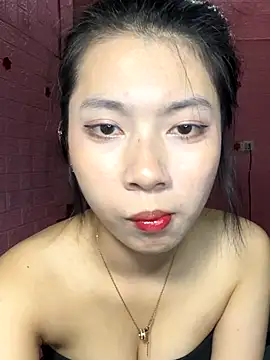 Snapshot of Phthao chatting on 09-12-25, 04:18 Phthao online show from 09-12-25, 04:18