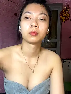 Snapshot of Phthao chatting on 09-17-25, 02:52 Phthao online show from 09-17-25, 02:52