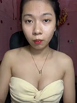 Snapshot of Phthao chatting on 10-28-25, 03:14 Phthao online show from 10-28-25, 03:14