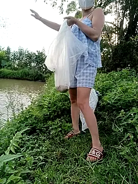 linda bae00 online show from 06-22-26, 11:35