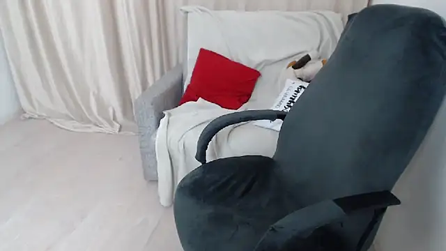 AdelinaLawson online show from 03-19-25, 06:34