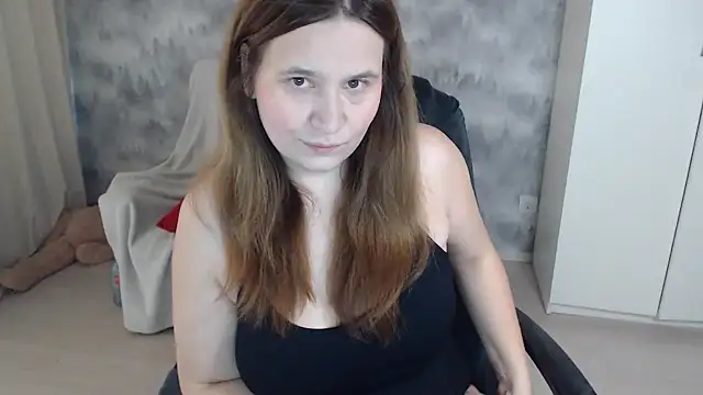 AdelinaLawson online show from 09-28-25, 10:09