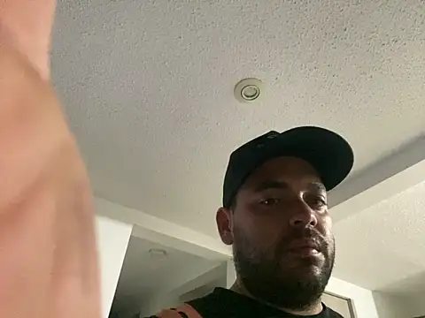 Snapshot of rider239 chatting on 11-05-25, 12:21 rider239 online show from 11-05-25, 12:21