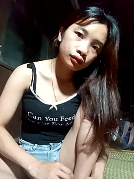 Snapshot of beobeo_2xx chatting on 09-09-25, 10:42 beobeo 2xx online show from 09-09-25, 10:42