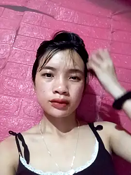 Snapshot of beobeo_2xx chatting on 09-18-25, 01:46 beobeo 2xx online show from 09-18-25, 01:46