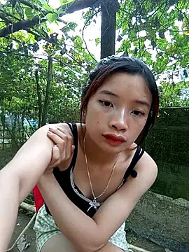 Snapshot of beobeo_2xx chatting on 09-19-25, 04:14 beobeo 2xx online show from 09-19-25, 04:14