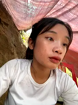 Snapshot of beobeo_2xx chatting on 09-30-25, 05:23 beobeo 2xx online show from 09-30-25, 05:23