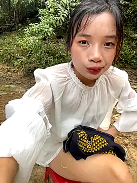 Snapshot of beobeo_2xx chatting on 10-05-25, 02:54 beobeo 2xx online show from 10-05-25, 02:54