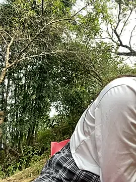 Snapshot of beobeo_2xx chatting on 10-22-25, 06:57 beobeo 2xx online show from 10-22-25, 06:57