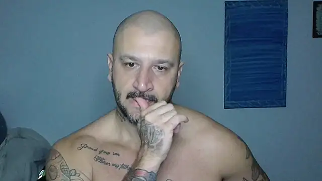 Snapshot of JeanCafa chatting on 10-11-25, 05:50 JeanCafa online show from 10-11-25, 05:50