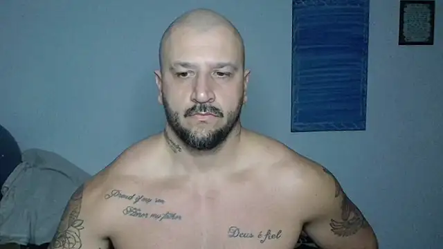 Snapshot of JeanCafa chatting on 10-24-25, 02:52 JeanCafa online show from 10-24-25, 02:52