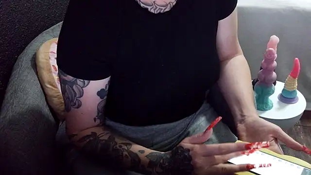 fetishslut4u online show from 11-03-25, 04:25