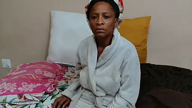 SugarPoppy24xxx online show from 11-11-25, 06:02