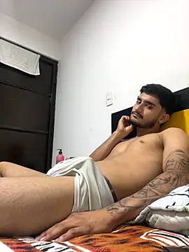 Nas-z09 online show from 09-10-25, 03:28