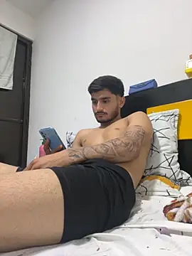 Nas-z09 online show from 09-11-25, 04:12