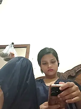 Snapshot of Komal0099 chatting on 09-20-25, 02:23 Komal0099 online show from 09-20-25, 02:23