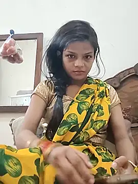 Snapshot of Komal0099 chatting on 09-25-25, 02:37 Komal0099 online show from 09-25-25, 02:37