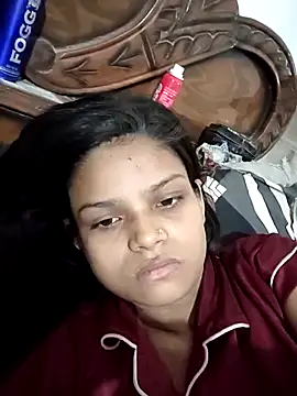 Snapshot of Komal0099 chatting on 10-22-25, 02:56 Komal0099 online show from 10-22-25, 02:56