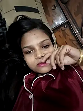 Snapshot of Komal0099 chatting on 10-22-25, 03:01 Komal0099 online show from 10-22-25, 03:01