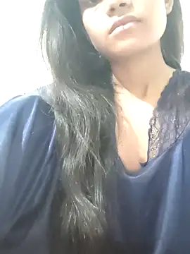 Snapshot of Komal0099 chatting on 10-28-25, 03:10 Komal0099 online show from 10-28-25, 03:10