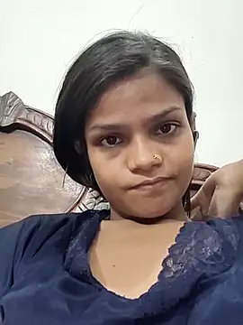 Snapshot of Komal0099 chatting on 10-28-25, 03:36 Komal0099 online show from 10-28-25, 03:36