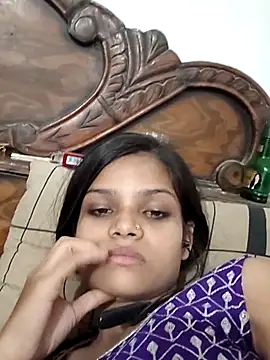 Snapshot of Komal0099 chatting on 11-02-25, 02:41 Komal0099 online show from 11-02-25, 02:41