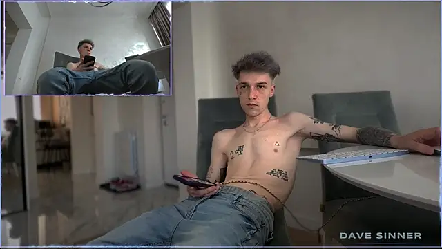 Snapshot of davesinner chatting on 05-14-26, 12:45 davesinner online show from 05-14-26, 12:45