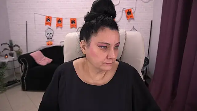 ValeryRosseee online show from 11-02-25, 07:44