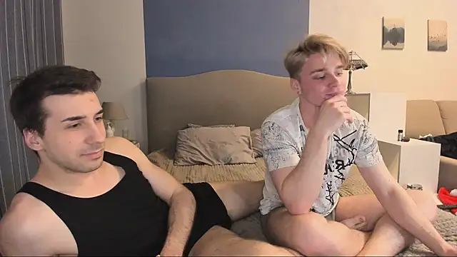 Snapshot of LawrenceMiles chatting on 02-06-26, 09:18 LawrenceMiles online show from 02-06-26, 09:18