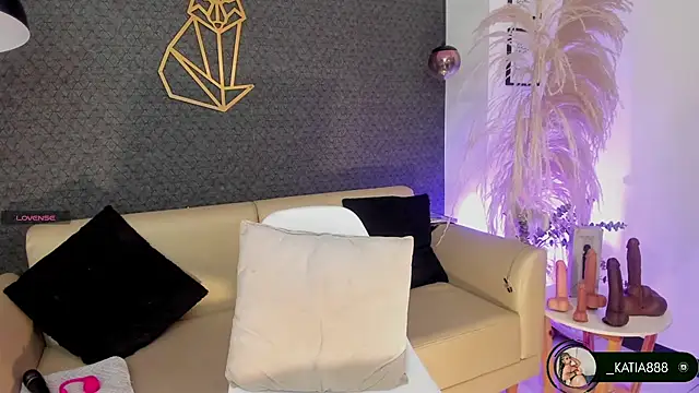 Katia fire online show from 03-02-26, 12:35