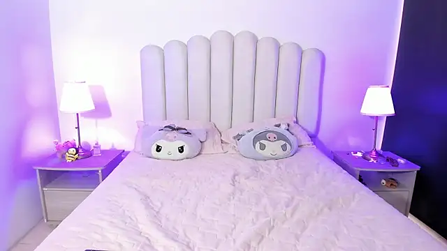 Snapshot of SofieBunnie chatting on 09-26-25, 10:14 SofieBunnie online show from 09-26-25, 10:14