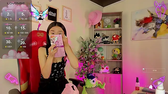 Lana Dreams  online show from 09-19-25, 01:12