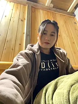 phungtiti online show from 11-19-25, 01:38