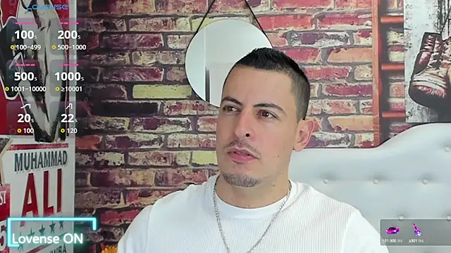 Snapshot of scotty_musicc chatting on 09-08-25, 07:46 scotty musicc online show from 09-08-25, 07:46