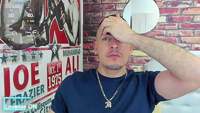 Snapshot of scotty_musicc chatting on 09-26-25, 02:26 scotty musicc online show from 09-26-25, 02:26