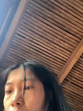 Snapshot of EmLy02 chatting on 10-12-25, 12:09 EmLy02 online show from 10-12-25, 12:09