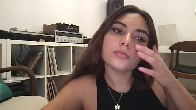 Snapshot of only1miasahalal chatting on 09-27-25, 07:02 only1miasahalal online show from 09-27-25, 07:02