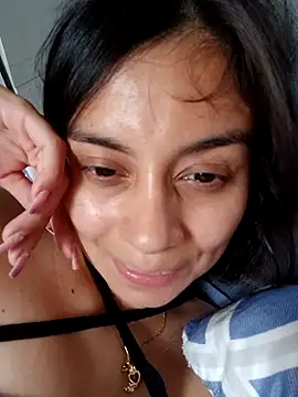 Snapshot of demonicangelic chatting on 09-19-25, 10:21 demonicangelic online show from 09-19-25, 10:21