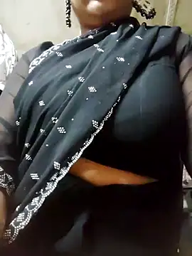 Snapshot of AVA55 chatting on 10-25-25, 06:13 AVA55 online show from 10-25-25, 06:13