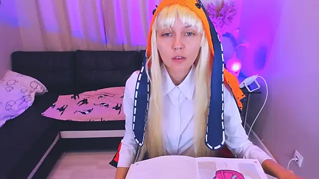 Mia meowXkiss online show from 10-01-25, 04:24