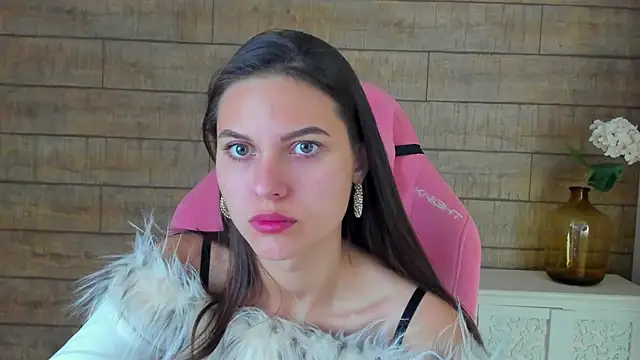 AlisaVersailles online show from 10-03-25, 04:09