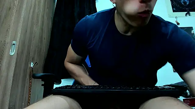 javiersexymann online show from 02-20-25, 06:06