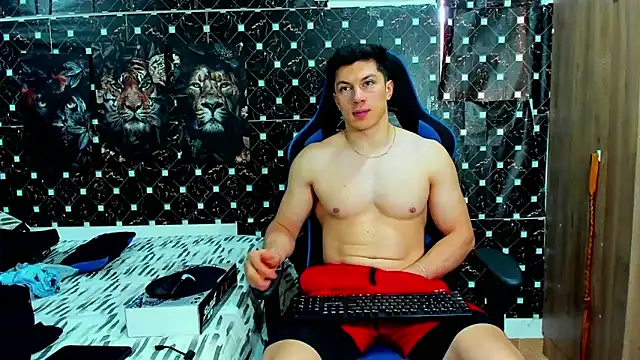 javiersexymann online show from 05-08-26, 08:47