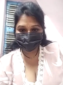 chaitara-reddy online show from 12-22-25, 04:37