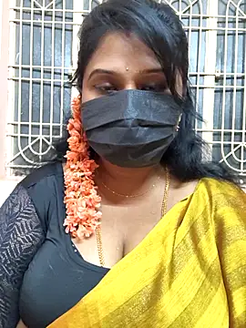 Snapshot of chaitara-reddy chatting on 03-08-26, 05:17 chaitara-reddy online show from 03-08-26, 05:17