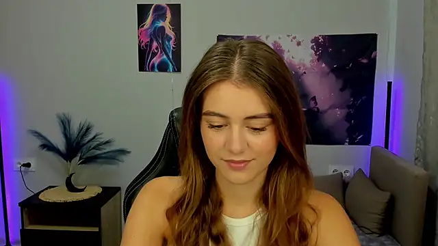 Snapshot of TracySpark chatting on 09-27-25, 06:29 TracySpark online show from 09-27-25, 06:29