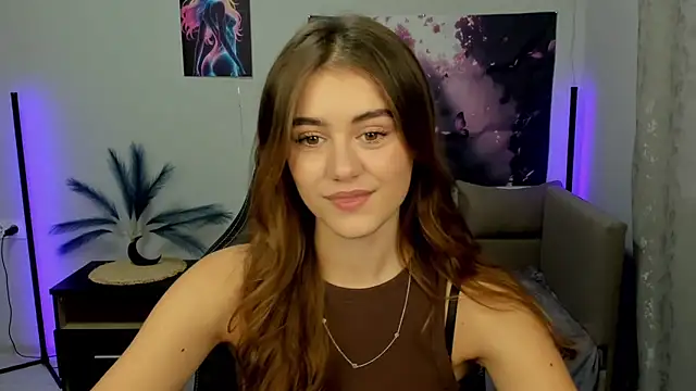 Snapshot of TracySpark chatting on 10-07-25, 06:54 TracySpark online show from 10-07-25, 06:54